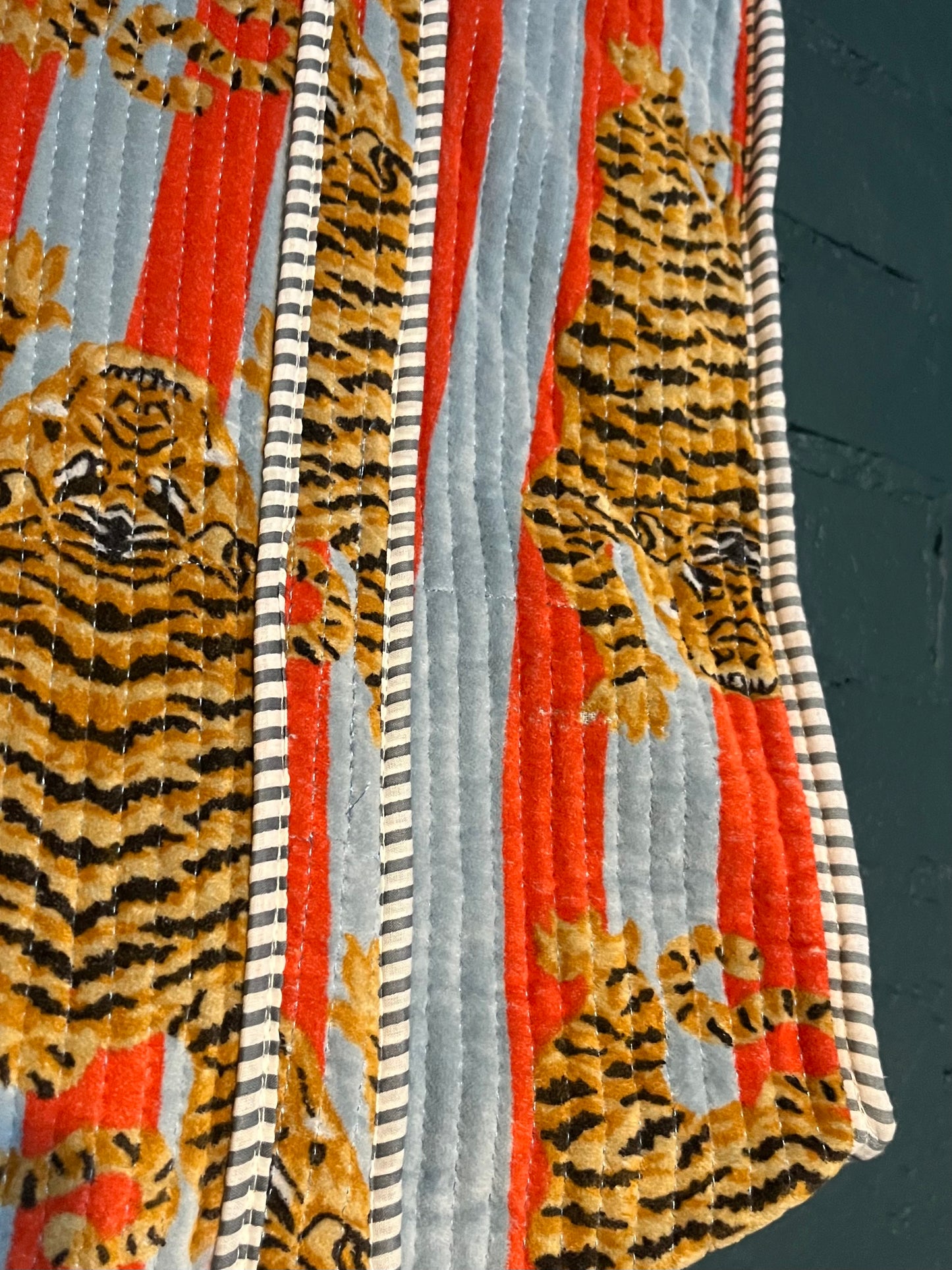 Blue&Red Tiger