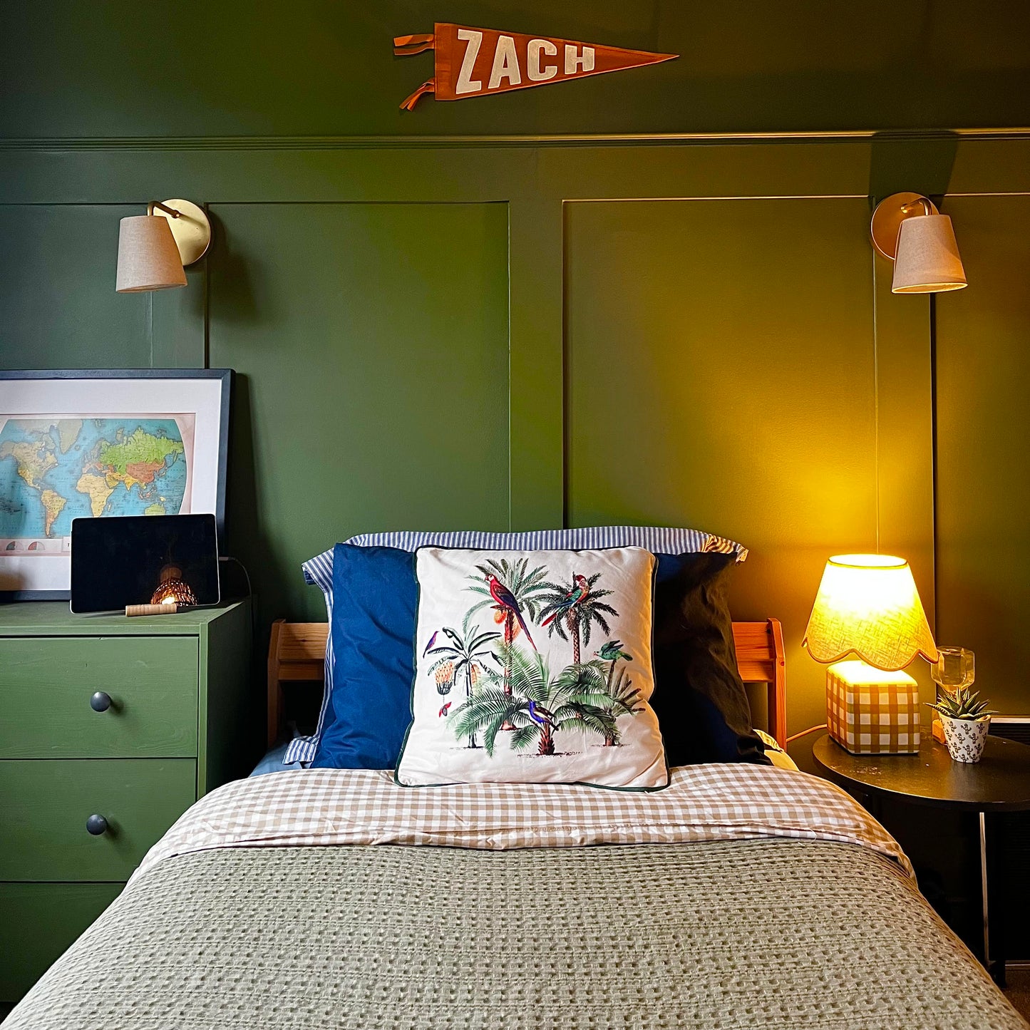 Tropical Cushion